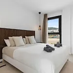 Casa Olivia Higueron West